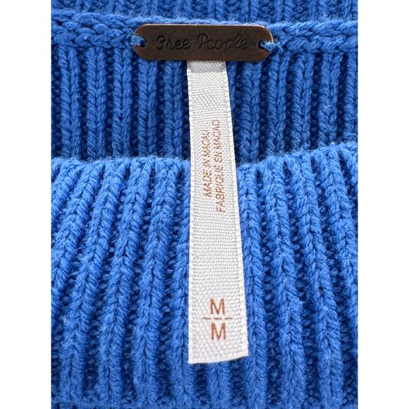 Free People Oversized Sweater Women’s Medium Blue Relaxed Ribbed Knit Cropped - Picture 2 of 11